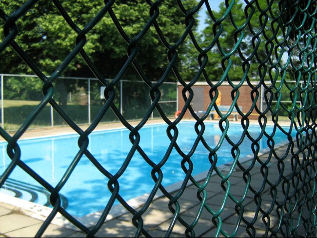 pool-fence